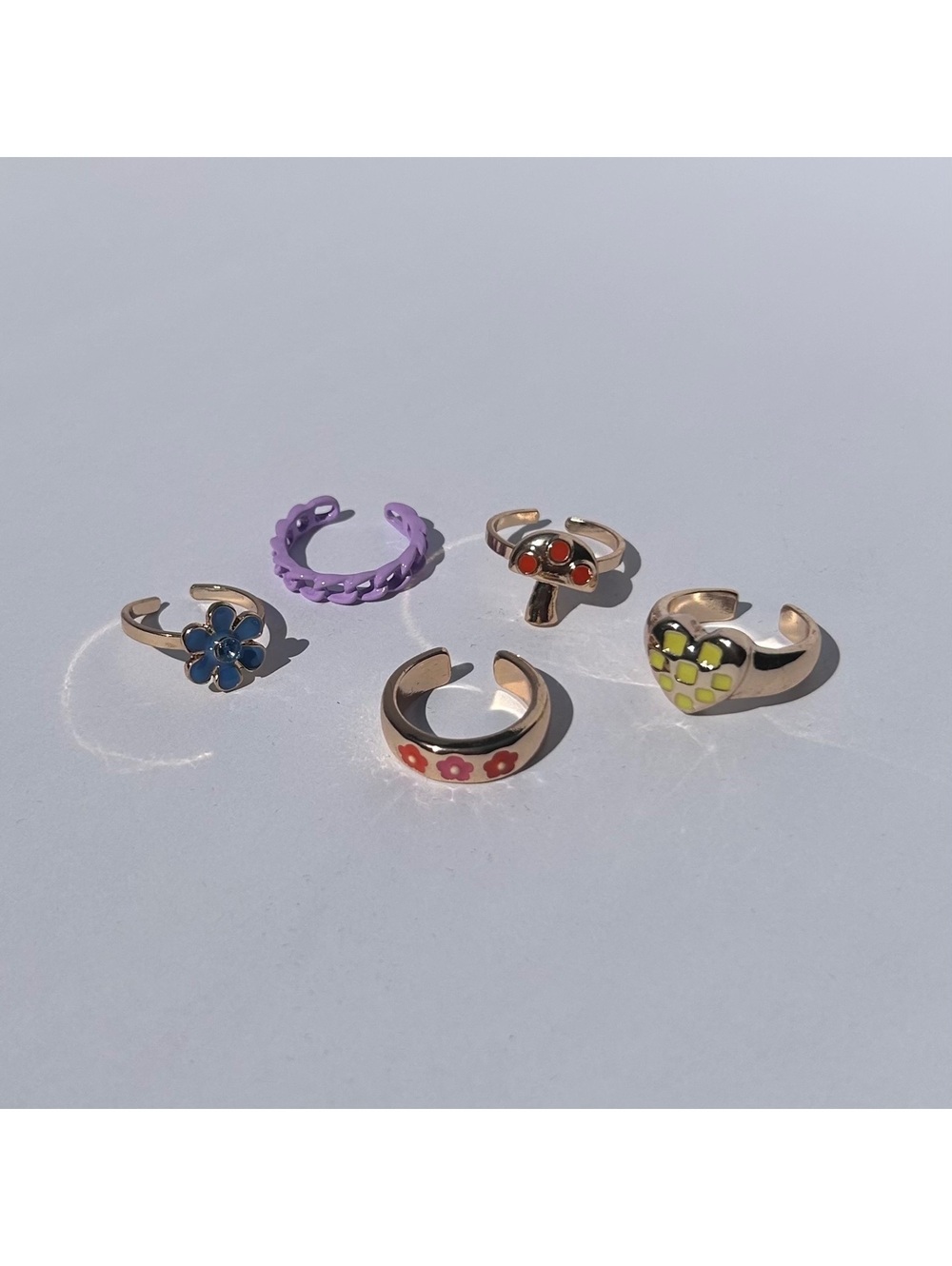 Polly PocketCore Jewelry - Gold Tone 5 Ring Bundle - New